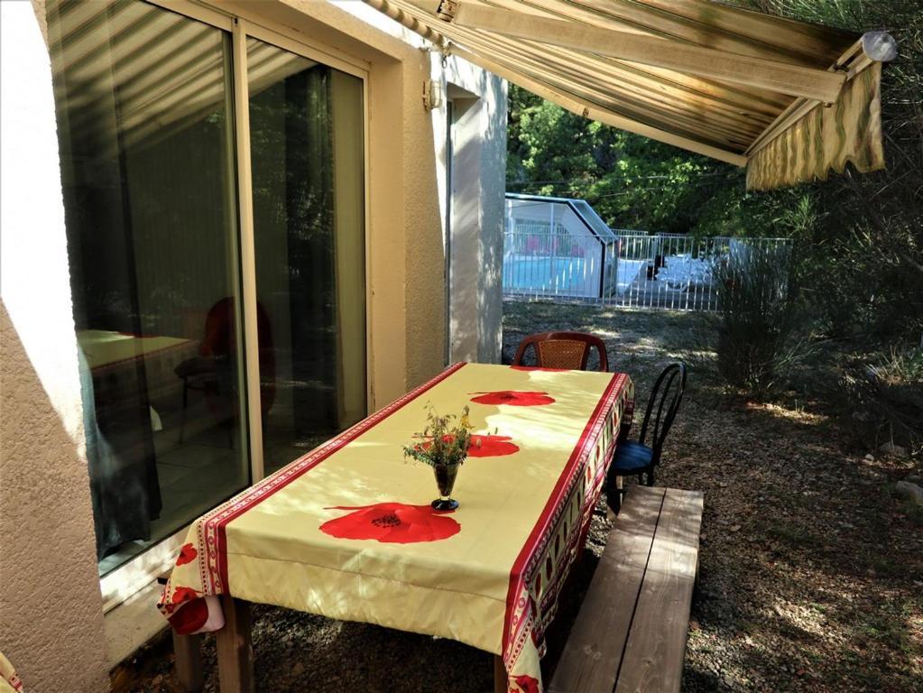 Villa Domaine De Bois Joli Buis-les-Baronnies Esterno foto