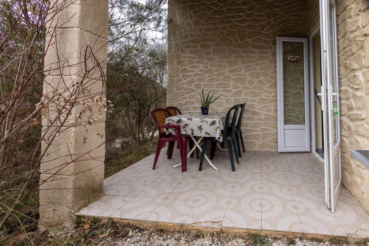 Villa Domaine De Bois Joli Buis-les-Baronnies Esterno foto